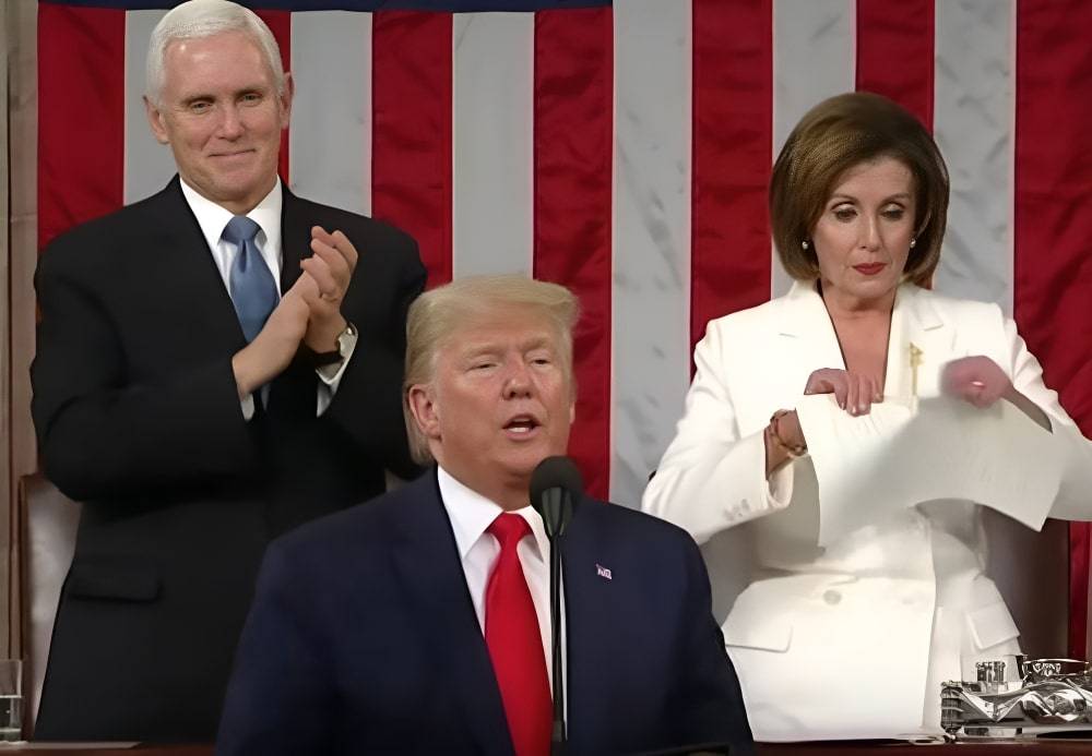 В Конгрессе США намекнули, что у Путина есть компромат на Трампа В Конгрессе США намекнули, что у Путина есть компромат на Трампа