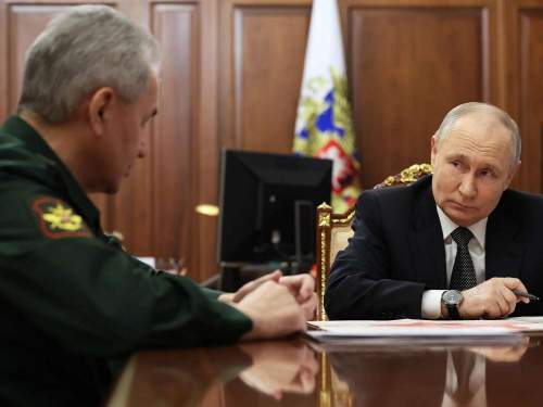 Шойгу отчитался Путину о ситуации в зоне СВО и назвал потери ВСУ Шойгу отчитался Путину о ситуации в зоне СВО и назвал потери ВСУ