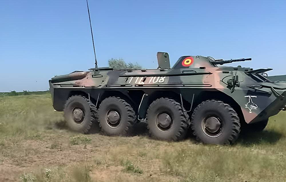 Болгария требует от НАТО оплатить поставку 100 БТР на Украину