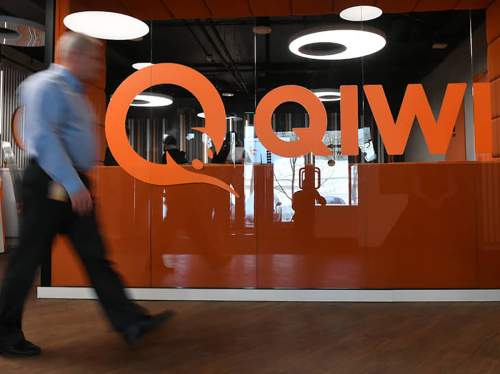 СМИ сообщили о проблемах у клиентов трех российских банков из-за отзыва лицензии у «Киви Банка» СМИ сообщили о проблемах у клиентов трех российских банков из-за отзыва лицензии у «Киви Банка»