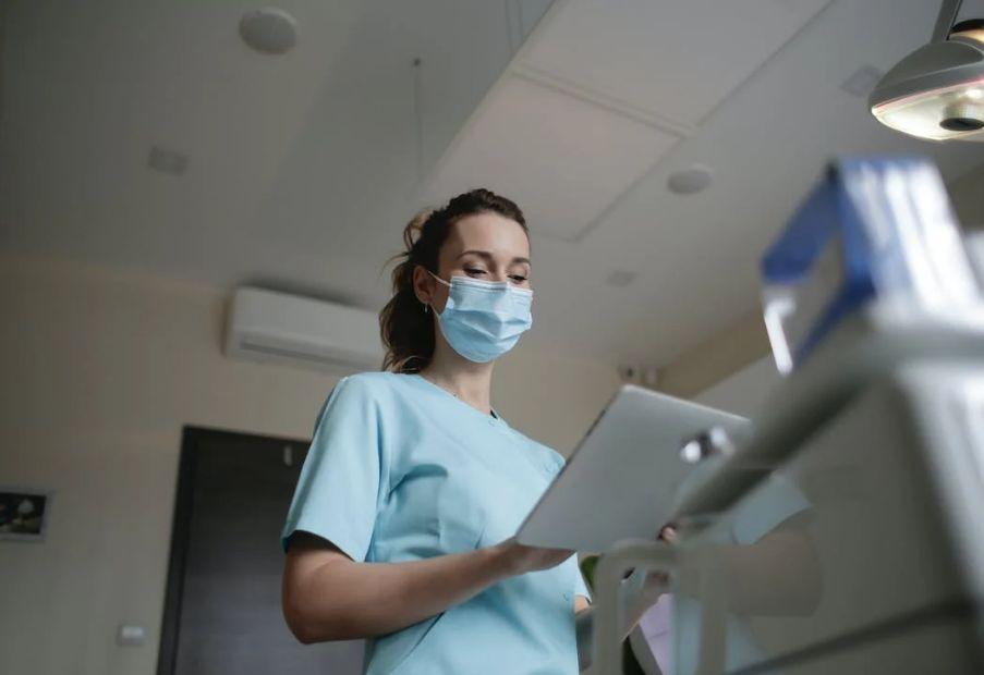 Терапевт Жито напомнил о важности УЗИ, рентгена и диспансеризации для выявления ранней онкологии