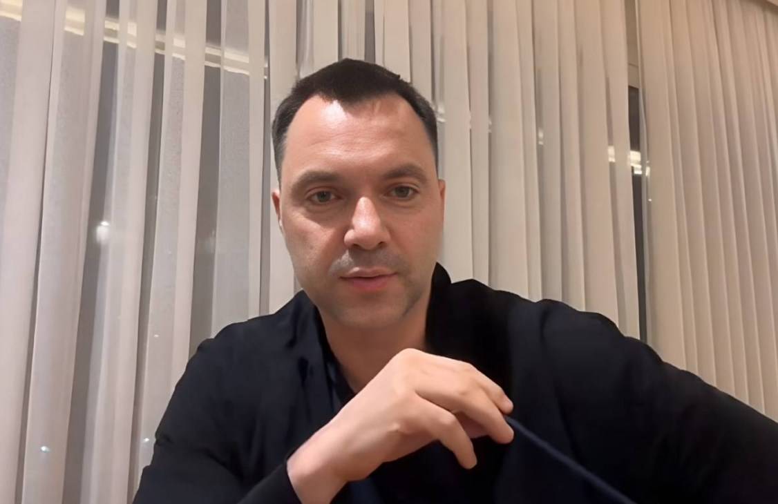 Арестович* предупредил Зеленского и его окружение о неизбежности возмездия со стороны России