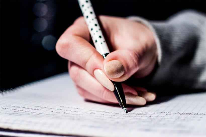 Эндокринолог Павлова сообщила о преимуществе письма от руки перед печатанием на клавиатуре Эндокринолог Павлова сообщила о преимуществе письма от руки перед печатанием на клавиатуре