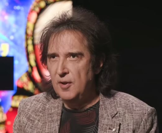 Кая Метова в 90-х бандиты перед концертом вывезли в лес