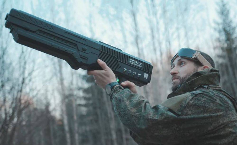 Эксперты: системы против дронов и «цифровая гигиена» помогут ВС РФ избежать потерь личного состава от ударов РСЗО противника Эксперты: системы против дронов и «цифровая гигиена» помогут ВС РФ избежать потерь личного состава от ударов РСЗО противника