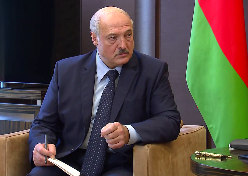 Александр Лукашенко заявил, что не делал прививку от коронавируса