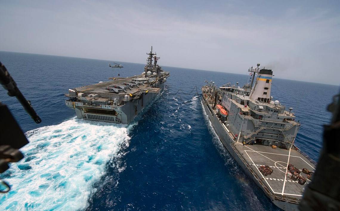 Хуситы объявили себя хозяевами Красного моря, запретив кораблям Израиля и США плавание в его акватории