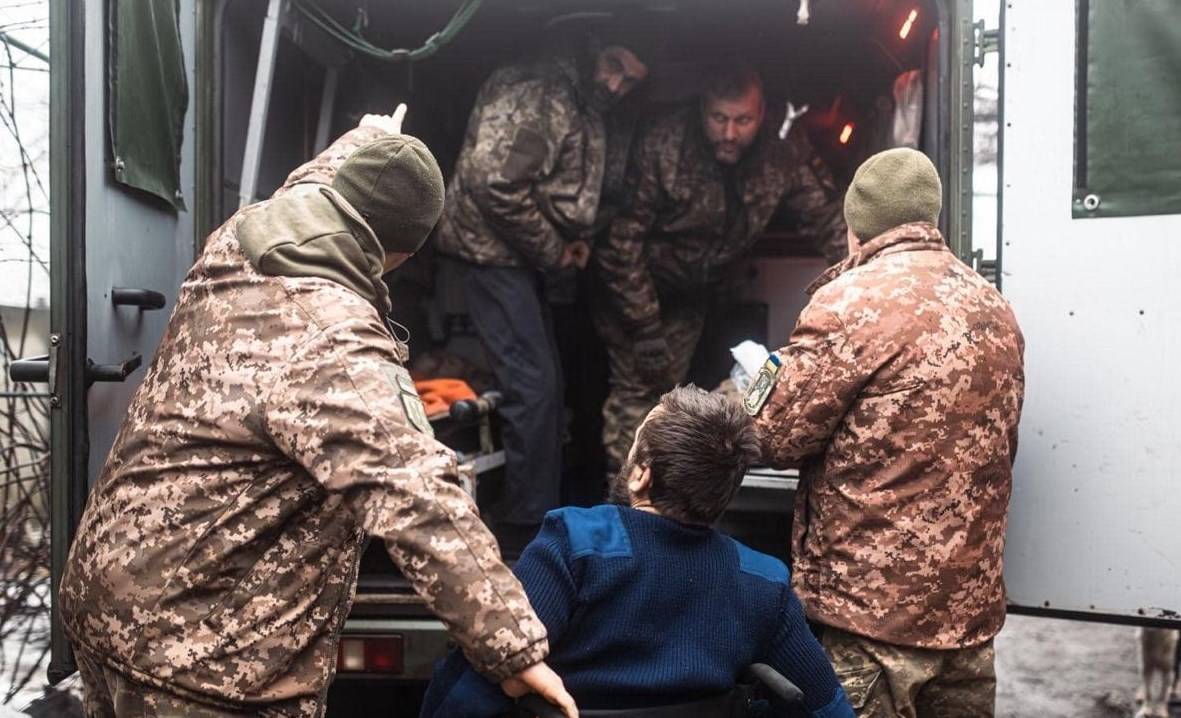 Один из командиров «Азова»* заявил, что у ВСУ нет войск для обороны Харькова и Киева