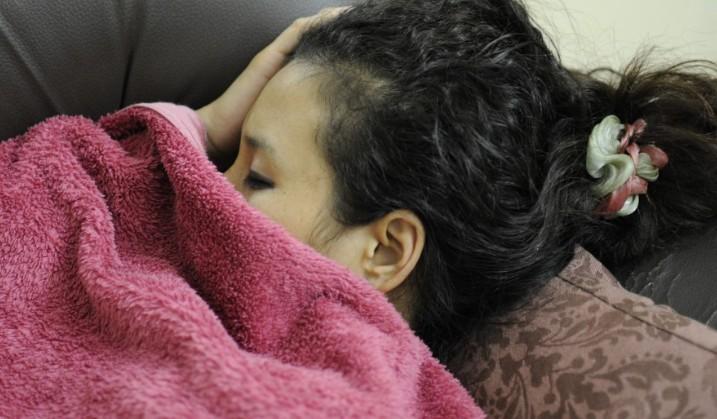 Регулярный сон на одном боку может повысить риск появления морщин Регулярный сон на одном боку может повысить риск появления морщин