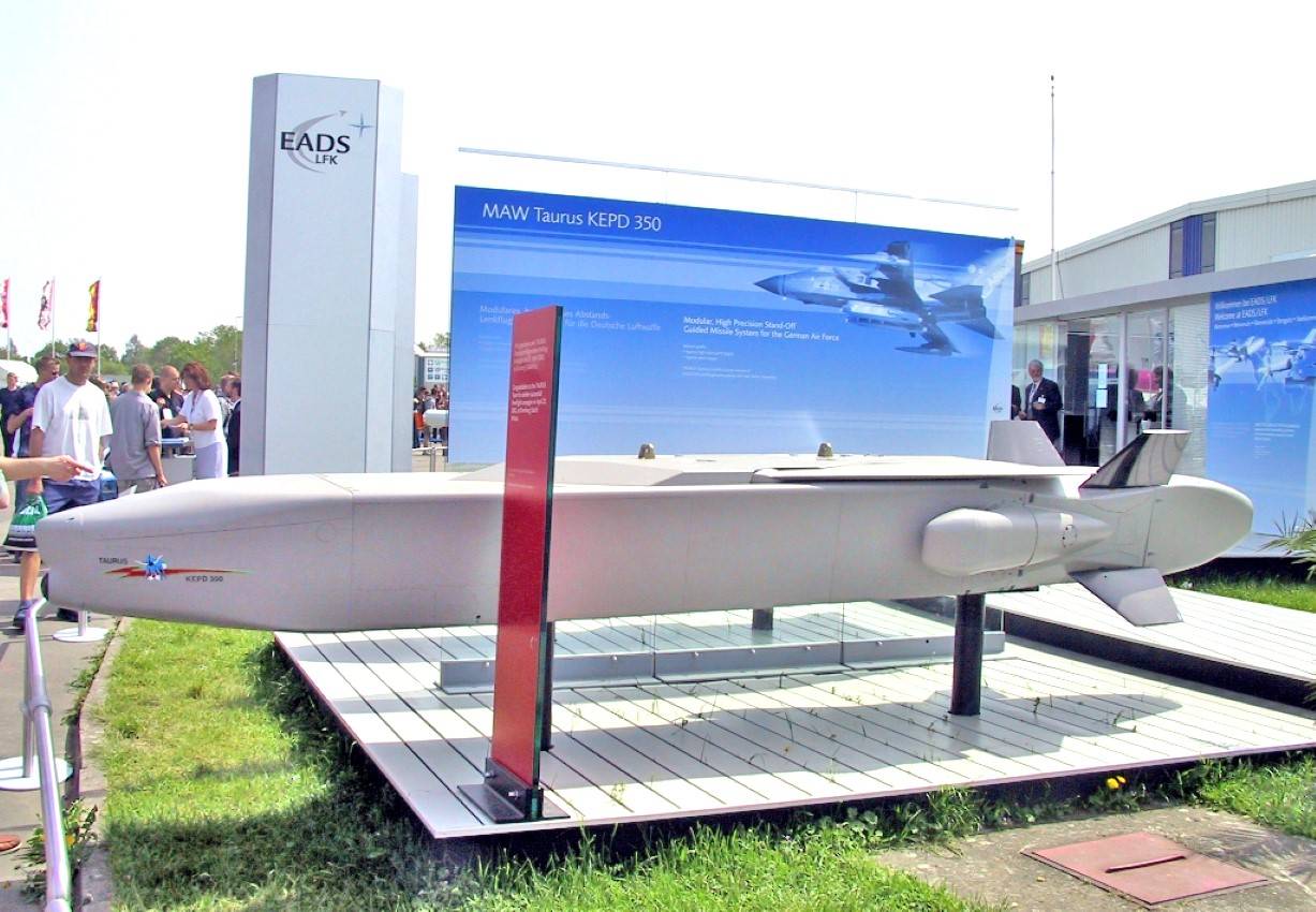 Merkur: Берлин может поставить Киеву сотни ракет Taurus Merkur: Берлин может поставить Киеву сотни ракет Taurus