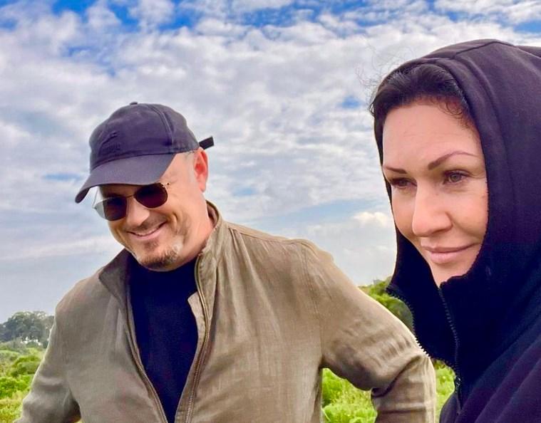 Максим Леонидов опроверг слухи о разводе с Камчатовой из-за переезда в Израиль Максим Леонидов опроверг слухи о разводе с Камчатовой из-за переезда в Израиль