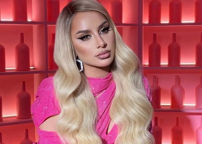 Хирург Катков оценил операции Анны Asti Хирург Катков оценил операции Анны Asti