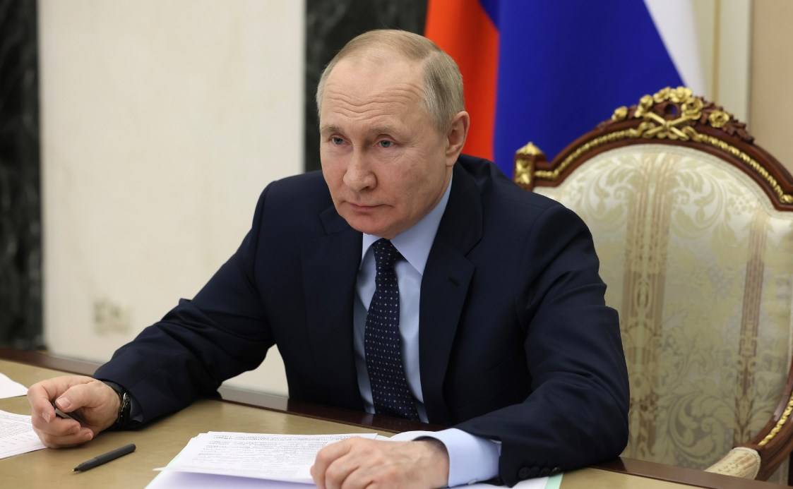 Указом президента воссозданы Московский и Ленинградский военные округа Указом президента воссозданы Московский и Ленинградский военные округа