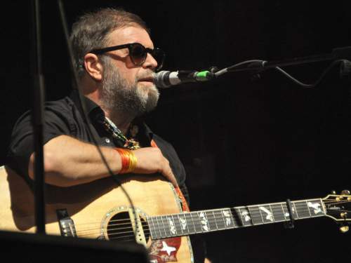 В Дубае отменили концерт Бориса Гребенщикова* из-за состояния здоровья музыканта В Дубае отменили концерт Бориса Гребенщикова* из-за состояния здоровья музыканта