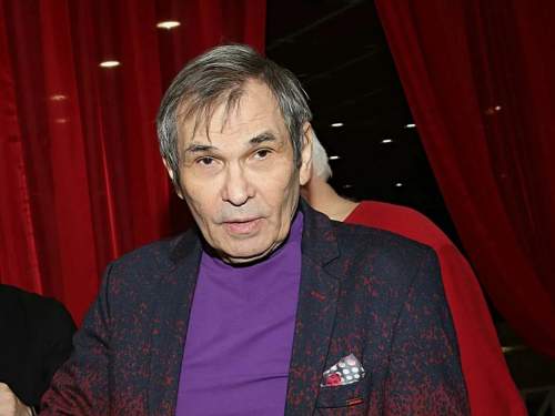 СМИ: Бари Алибасов попал в реанимацию в тяжелом состоянии