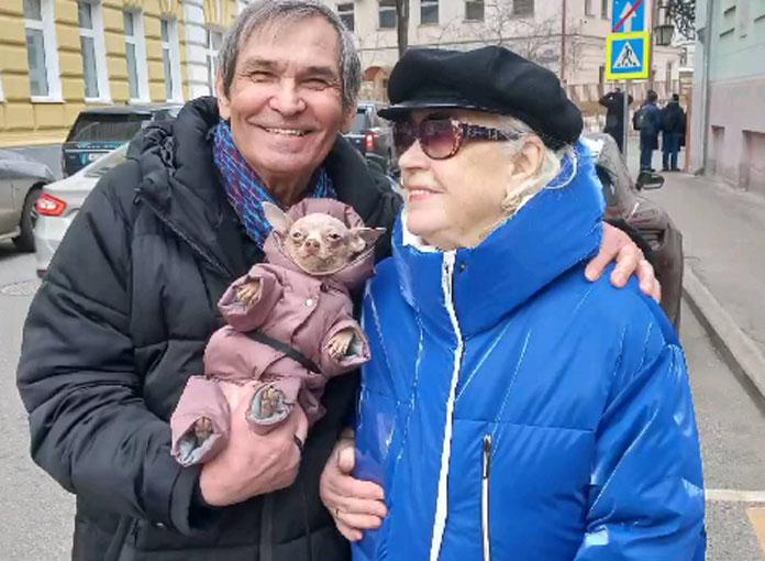 Федосеева-Шукшина решила отдать часть своей пенсии Алибасову на лечение Федосеева-Шукшина решила отдать часть своей пенсии Алибасову на лечение