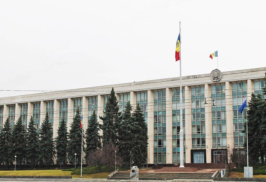 Предприятиям Молдовы предписано поставить на военный учет имеющийся транспорт Предприятиям Молдовы предписано поставить на военный учет имеющийся транспорт