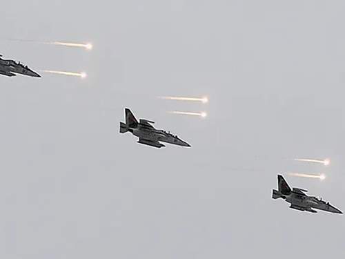 Штурмовики Су  25 ВКС РФ ударили по личному составу ВСУ ракетами С  13 &laquo;Тулумбас&raquo;