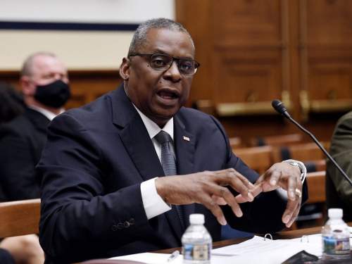 Глава Пентагона допустил войну НАТО с РФ в случае поражения Украины