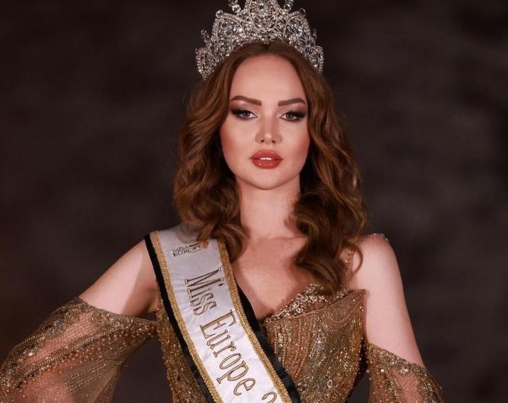 Россиянка Гадиева вспомнила, как лечила представительницу Украины на «Мисс Европы» Мельничук Россиянка Гадиева вспомнила, как лечила представительницу Украины на «Мисс Европы» Мельничук