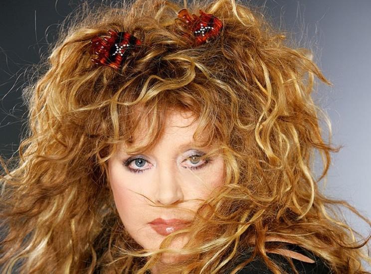 Алла Пугачёва в придуманный ею праздник призвала не сдаваться