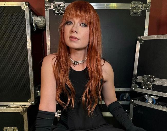 Юлия Савичева рассказала, как притягивала мужчин-абьюзеров и давала право им себя обижать