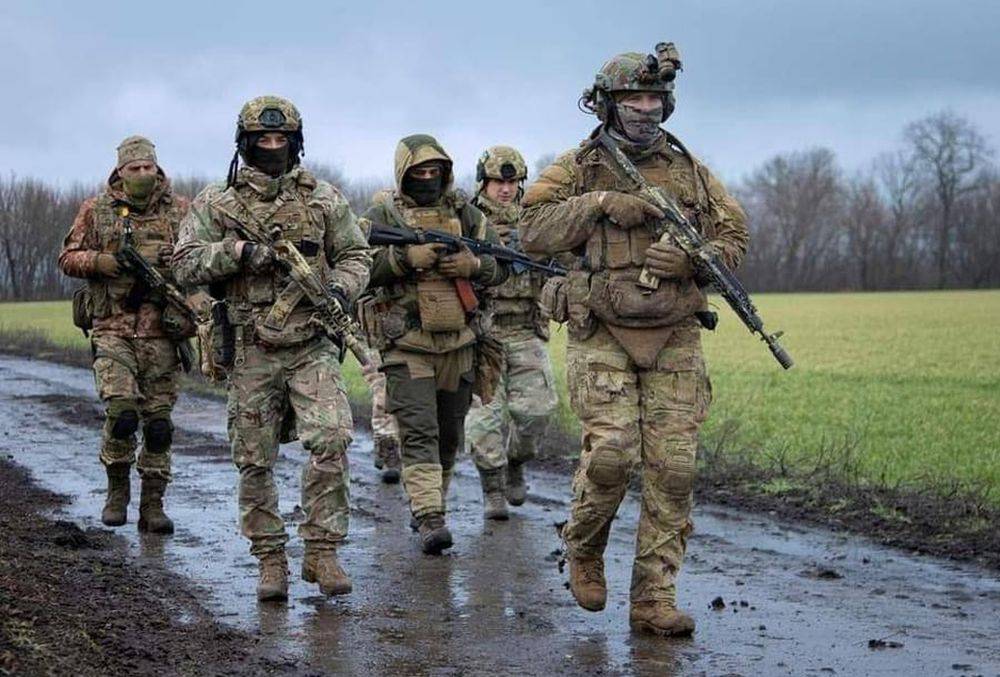 При паническом отступлении из Авдеевки ВСУ бросали «пабратимов»