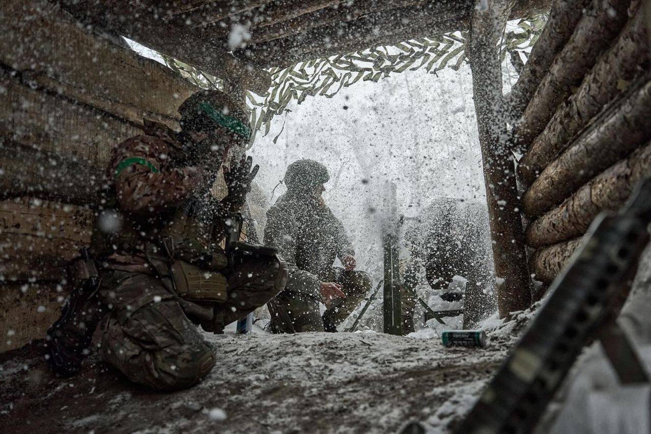 Бойцы ВСУ обнаружили патроны в окопных свечах, переданных волонтерами Харькова