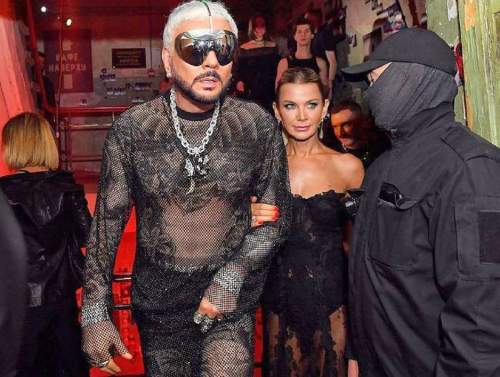 Клуб «Мутабор» нашел способ отмыться от хейта за «голую вечеринку» Ивлеевой (ВИДЕО)