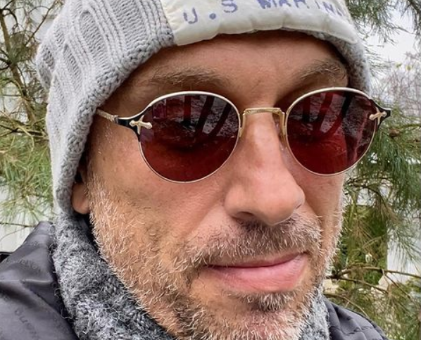 Певец Рогожин сообщил о напряженном графике Дмитрия Нагиева Певец Рогожин сообщил о напряженном графике Дмитрия Нагиева