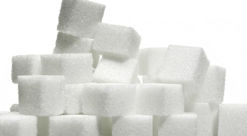 Елена Малышева сообщила, что сахар является одной из главных причин слепоты и инфарктов