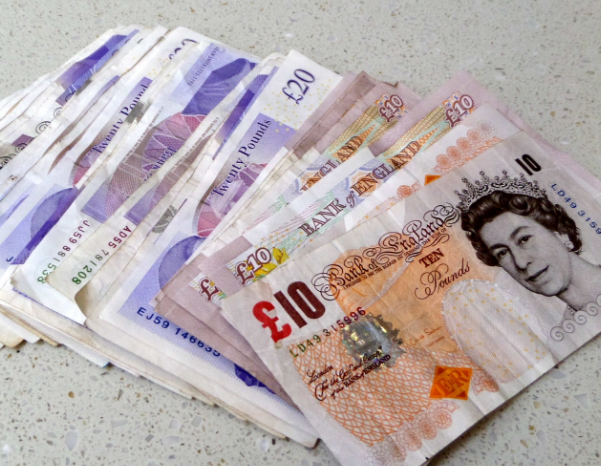 В Великобритании богатый мужчина вычеркнул из завещания внучек из-за обиды