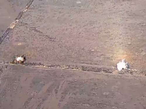 Удар ФАБами по укрепрайону ВСУ на Авдеевском направлении попал на видео (ВИДЕО) Удар ФАБами по укрепрайону ВСУ на Авдеевском направлении попал на видео (ВИДЕО)