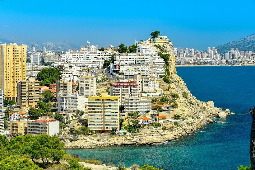 Визовый эксперт Волков посоветовал ехать отдыхать на майские праздники на юг Европы