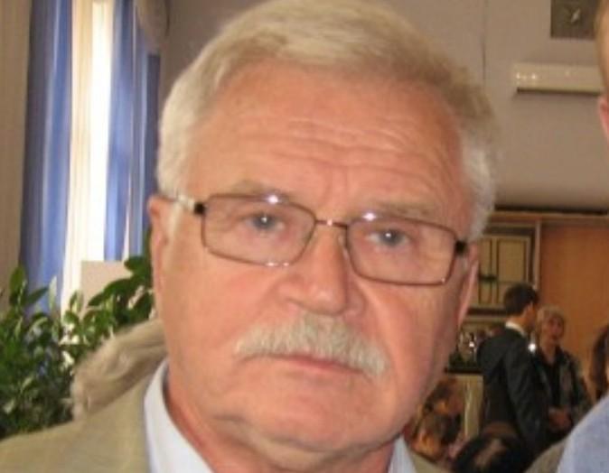 Актер Сергей Никоненко жестко ответил Пугачевой после нападок на Россию Актер Сергей Никоненко жестко ответил Пугачевой после нападок на Россию