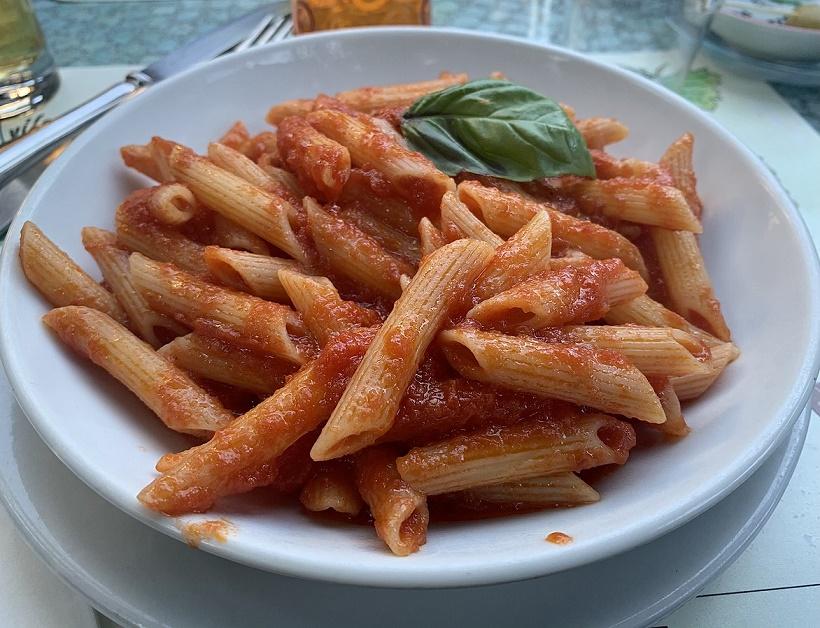 CNN рекомендовал туристам не пробовать экзотические острые блюда