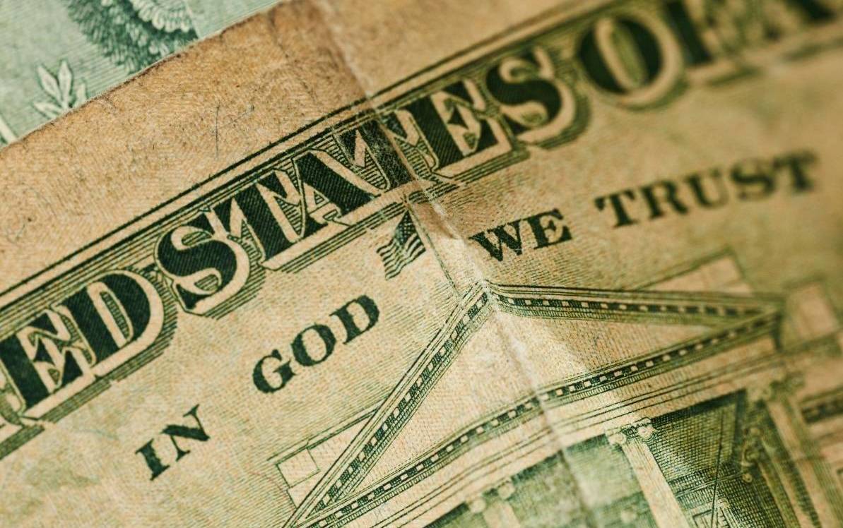 Проблемы в экономиках США и Европы резко усугубляются Проблемы в экономиках США и Европы резко усугубляются