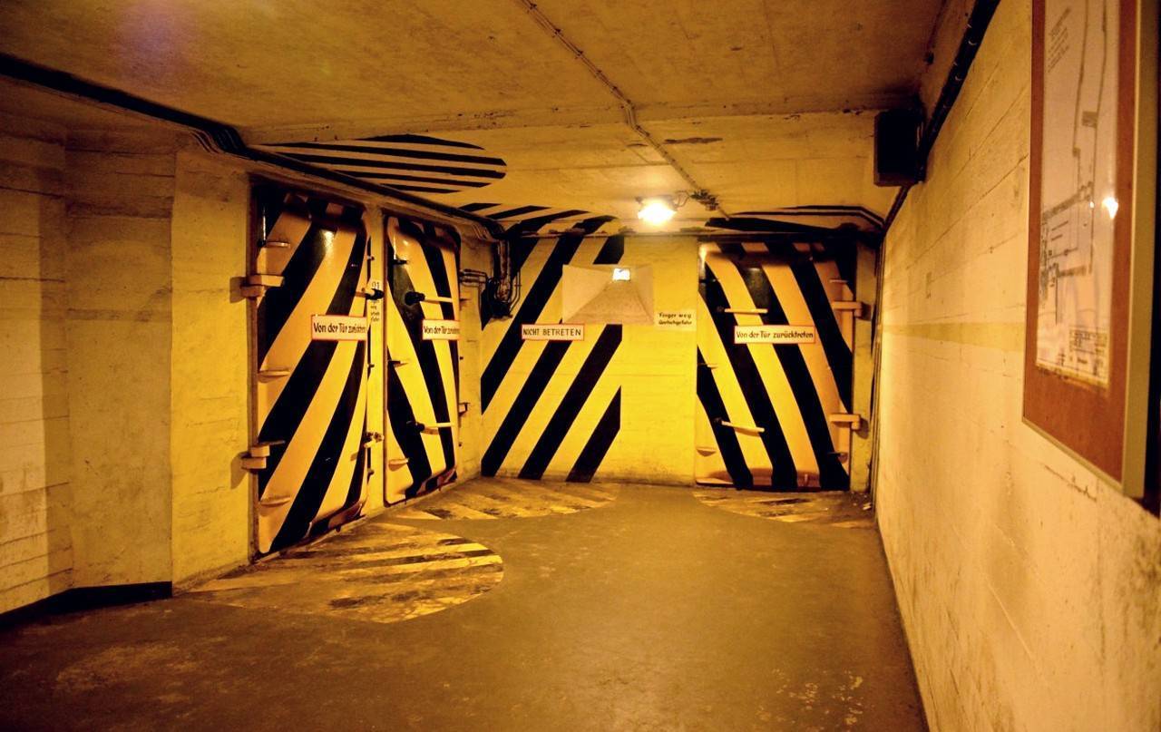 В Германии призвали строить новые бункеры на случай войны В Германии призвали строить новые бункеры на случай войны