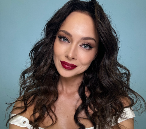 Артем Качер объяснился перед Настасьей Самбурской за прикосновение к груди