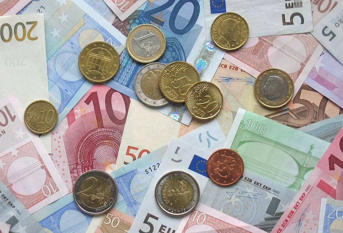 В Эстонии предложили способ финансирования Украины в объеме 100 миллиардов евро в год