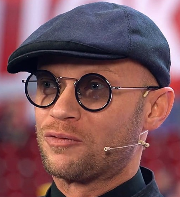 Дмитрий Хрусталев не стал отвечать на вопрос о рождении дочери