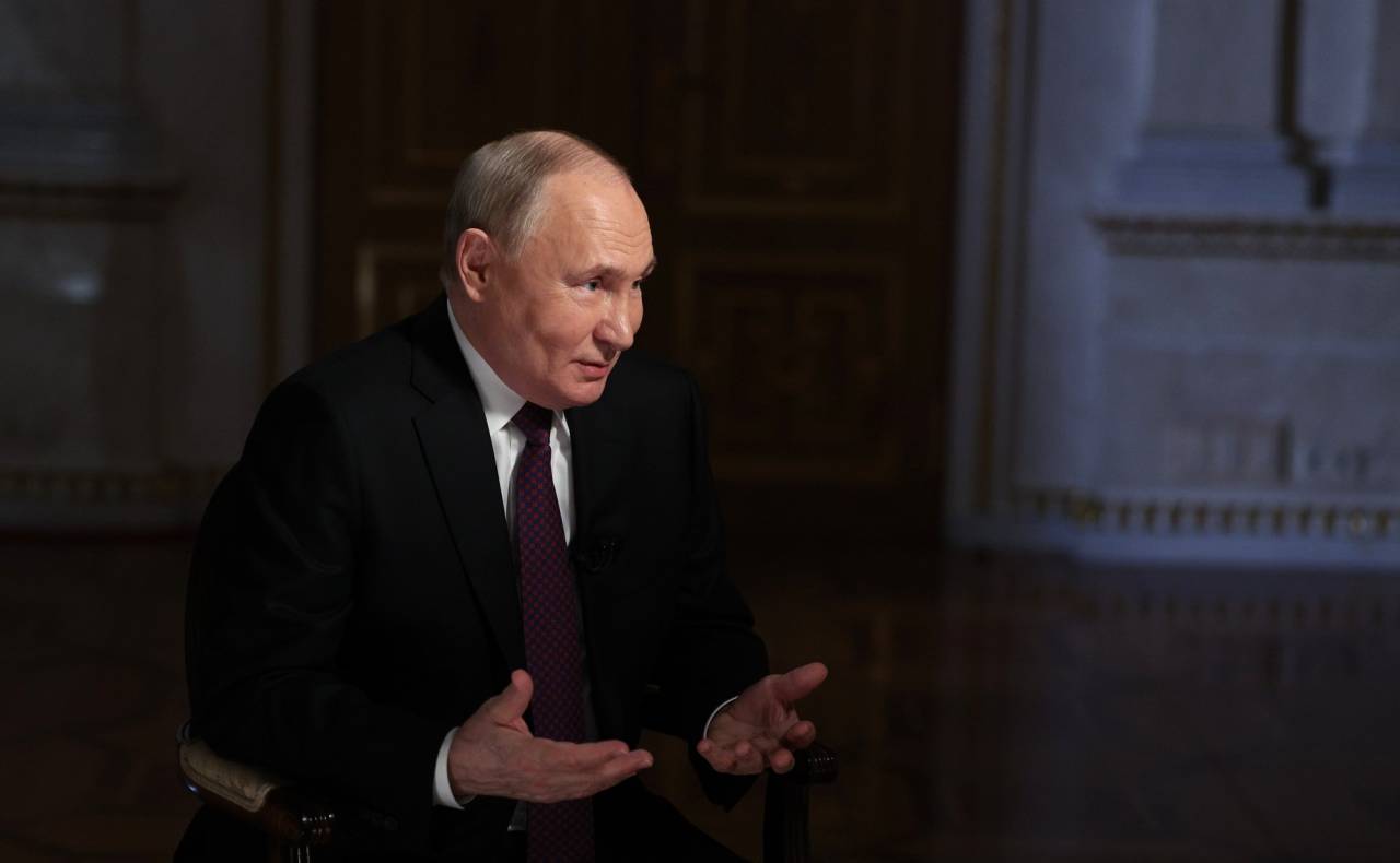 Что сказал в интервью Путин об СВО, мирных переговорах и гарантиях безопасности