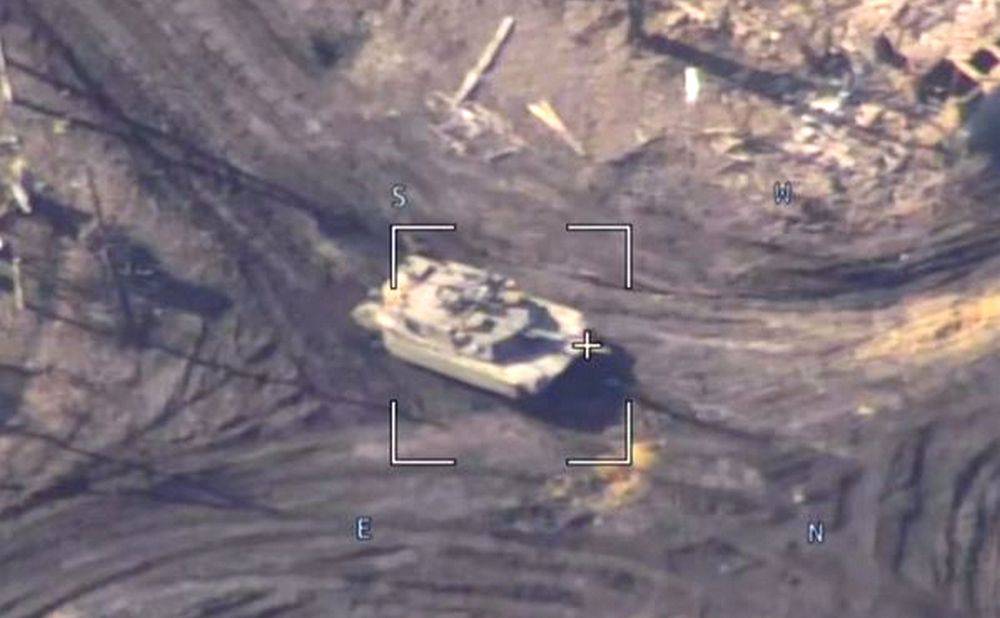 Американский эксперт: привыкайте видеть подбитые и брошенные «Абрамсы» на Украине