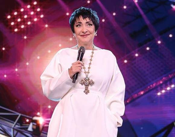 Певица Лолита решила раскрыть неприятную правду о возрасте Певица Лолита решила раскрыть неприятную правду о возрасте