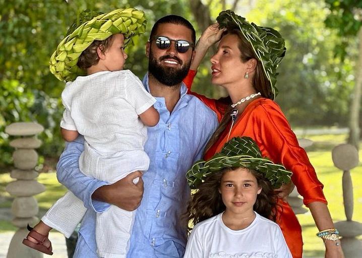 Беременная певица Кети Топурия выступила на «Новой Фабрике звезд»