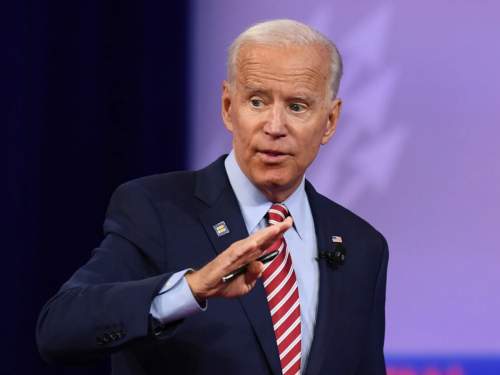 Байден снова оскорбил Путина и призвал противостоять ему