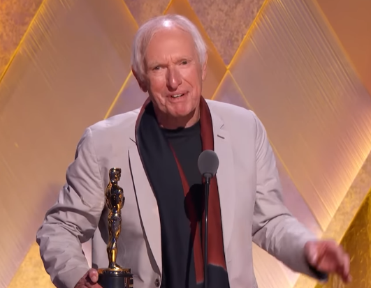 Режиссер Питер Уир объяснил уход из кинематографа отсутствием сил и энергии Режиссер Питер Уир объяснил уход из кинематографа отсутствием сил и энергии