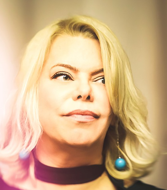 Яна Поплавская заявила о стыде за артиста Дмитрия Назарова