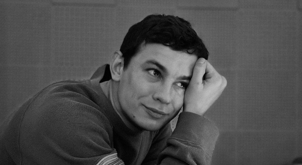 Родители Кологривого не могут связаться с актером после дебоша в баре