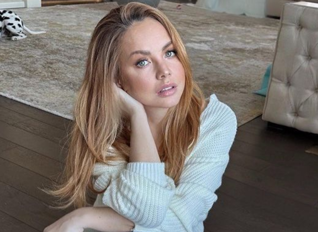 Певица МакSим возвращается в шоу-бизнес после перерыва из-за проблем со связками